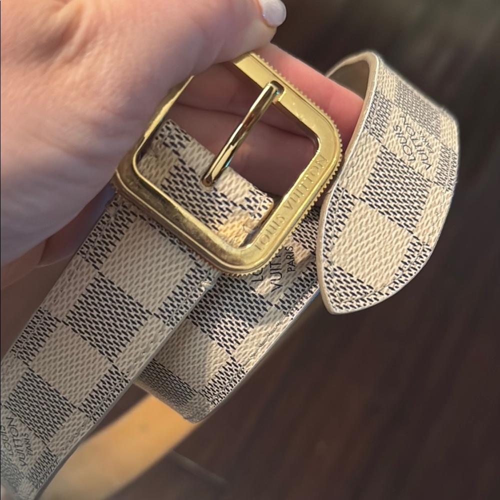 Used authentic Louis Vuitton belt